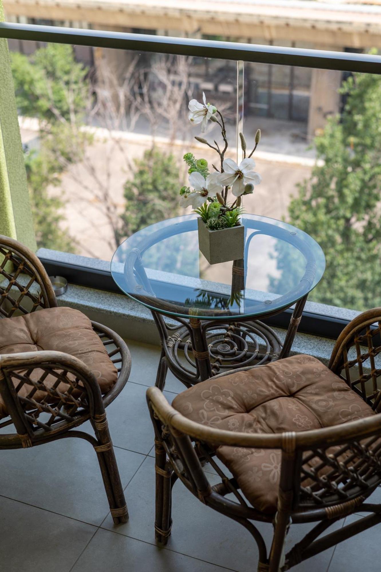 Skopje Station Apartment ภายนอก รูปภาพ