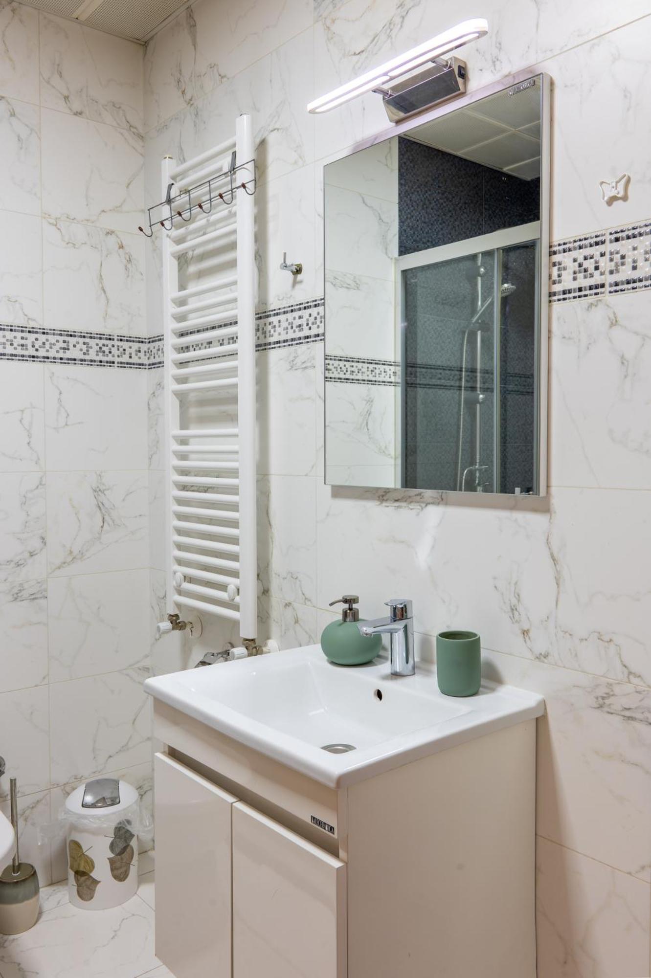 Skopje Station Apartment ภายนอก รูปภาพ